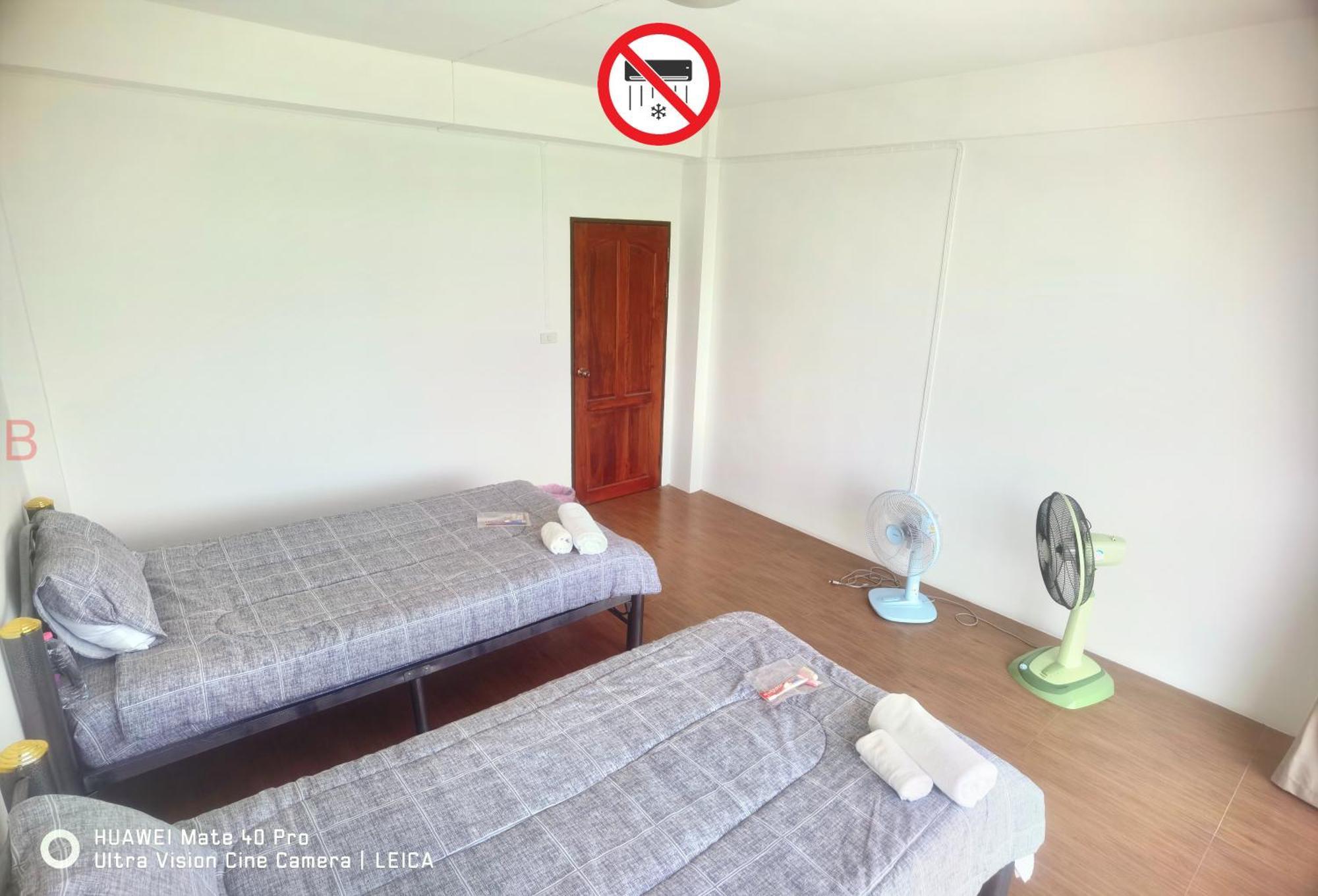 Yyk Hostel 24H Ban Khlong Krang Eksteriør bilde